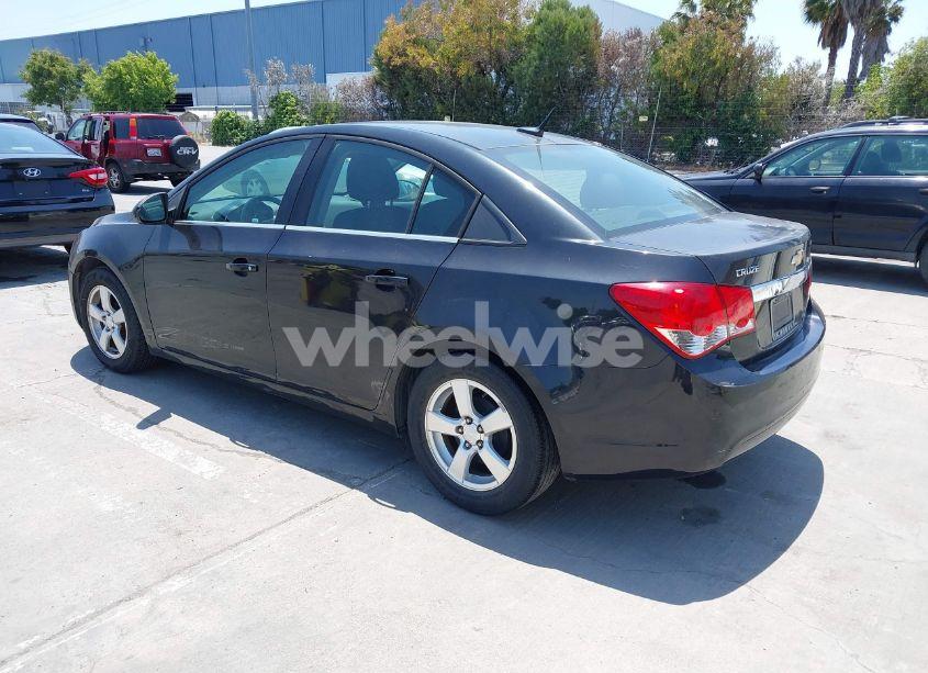 Photo 3 of 2013 Chevrolet Cruze 1LT AUTO (VIN 1G1PC5SBXD7315900)