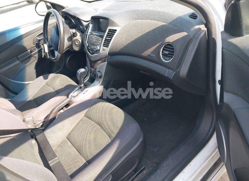 Photo 5 of 2013 Chevrolet Cruze 1LT AUTO (VIN 1G1PC5SBXD7324824)