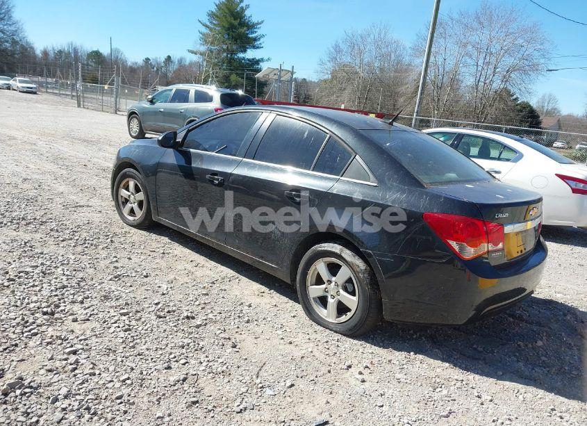 Photo 3 of 2014 Chevrolet Cruze 1LT AUTO (VIN 1G1PC5SBXE7110711)
