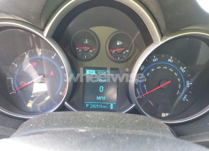 Photo 7 of 2014 Chevrolet Cruze 1LT AUTO (VIN 1G1PC5SBXE7110711)