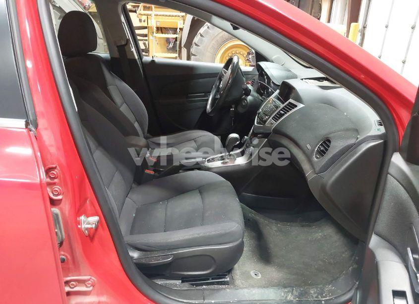 Photo 5 of 2014 Chevrolet Cruze 1LT AUTO (VIN 1G1PC5SBXE7140775)