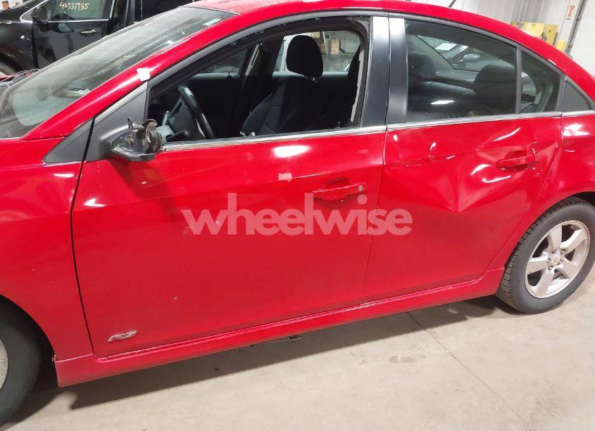 Photo 6 of 2014 Chevrolet Cruze 1LT AUTO (VIN 1G1PC5SBXE7140775)