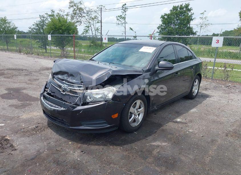 Photo 2 of 2014 Chevrolet Cruze 1LT AUTO (VIN 1G1PC5SBXE7178264)