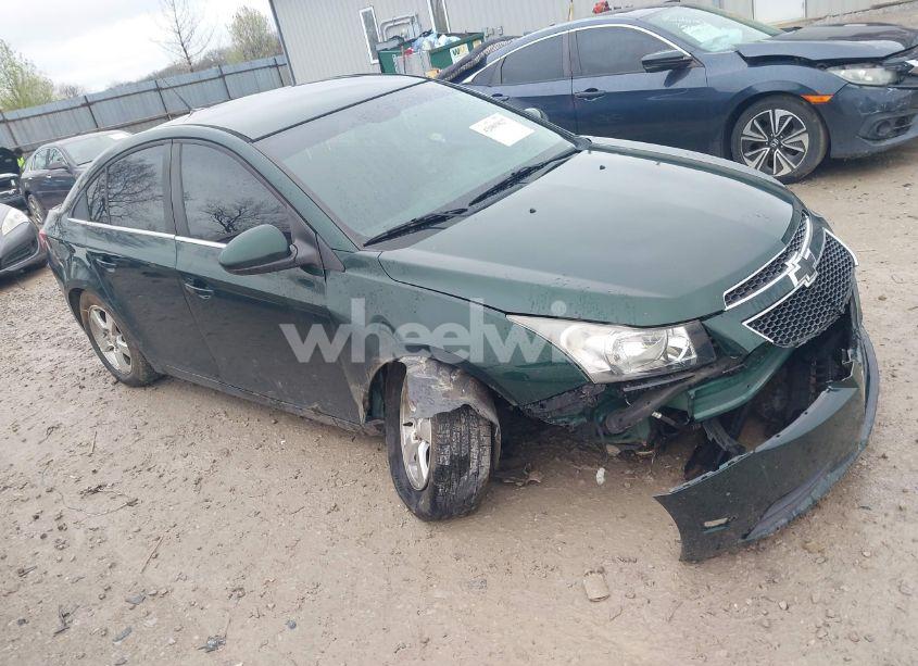 2014 Chevrolet Cruze 1LT AUTO (VIN 1G1PC5SBXE7182945) main photo