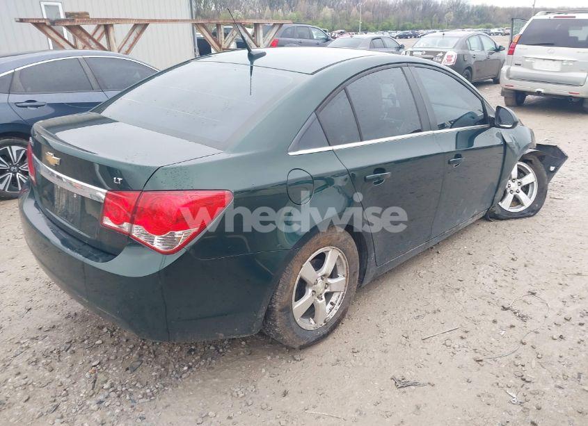 Photo 4 of 2014 Chevrolet Cruze 1LT AUTO (VIN 1G1PC5SBXE7182945)