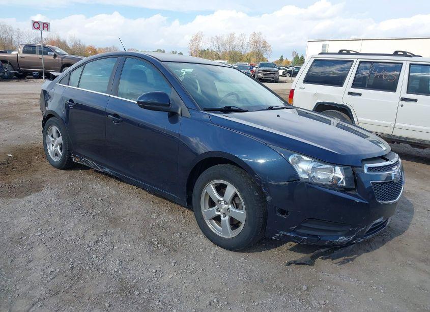 2014 Chevrolet Cruze 1LT AUTO (VIN 1G1PC5SBXE7200909) main photo