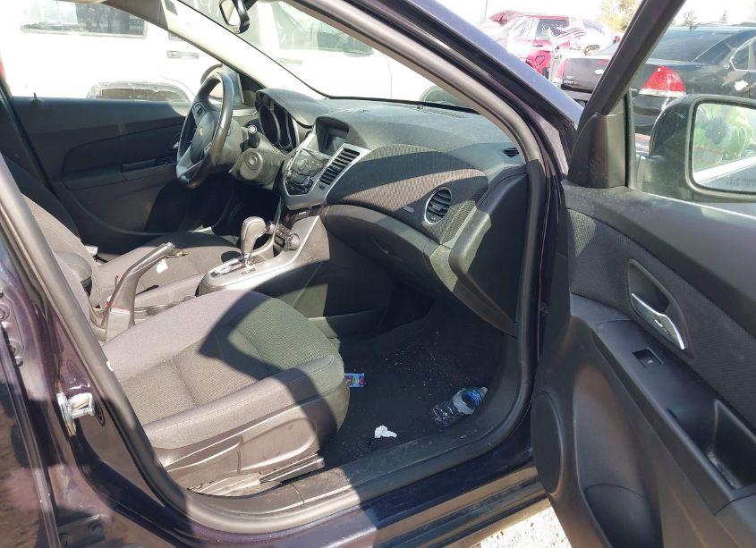 Photo 5 of 2014 Chevrolet Cruze 1LT AUTO (VIN 1G1PC5SBXE7200909)