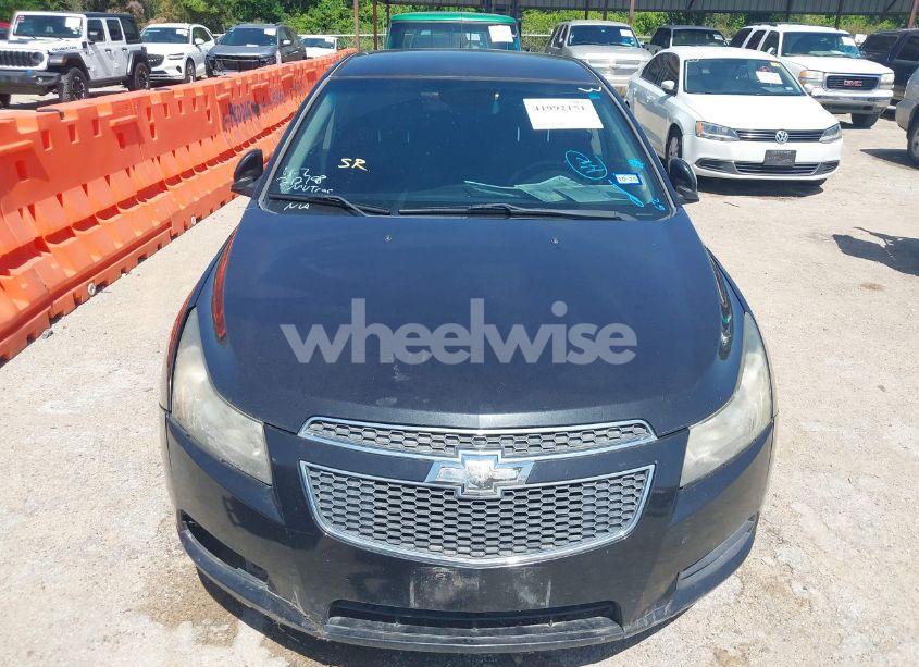 Photo 6 of 2014 Chevrolet Cruze 1LT AUTO (VIN 1G1PC5SBXE7212798)