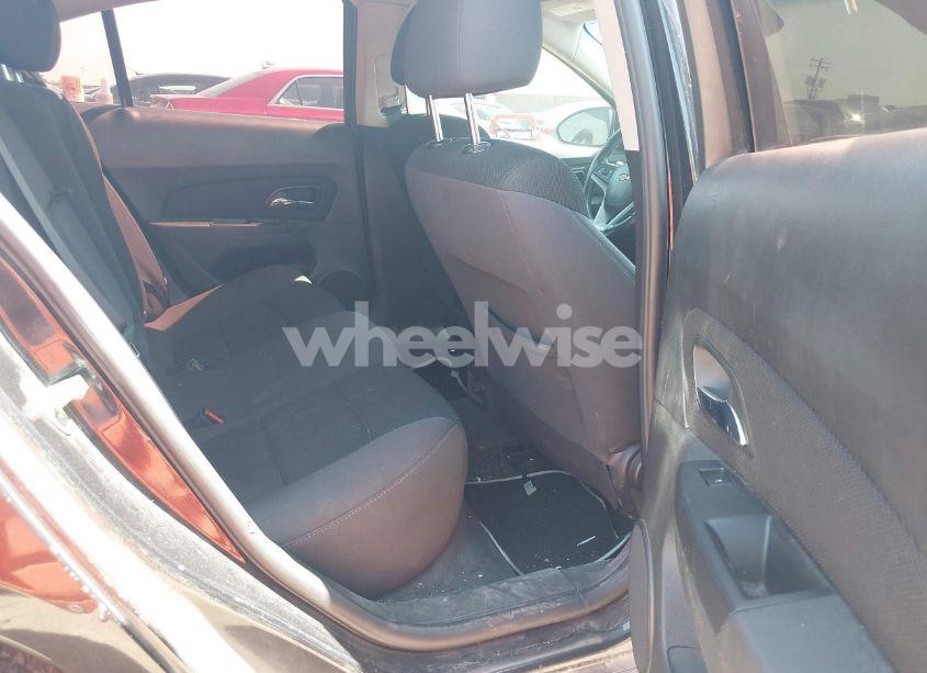 Photo 8 of 2014 Chevrolet Cruze 1LT AUTO (VIN 1G1PC5SBXE7212798)