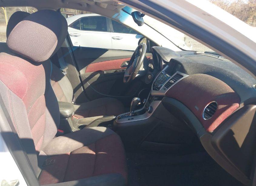 Photo 5 of 2014 Chevrolet Cruze 1LT AUTO (VIN 1G1PC5SBXE7219153)