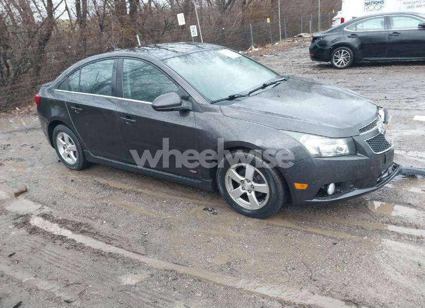 2014 Chevrolet Cruze 1LT AUTO (VIN 1G1PC5SBXE7278493) main photo