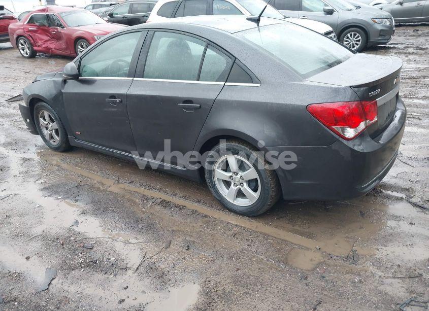 Photo 3 of 2014 Chevrolet Cruze 1LT AUTO (VIN 1G1PC5SBXE7278493)