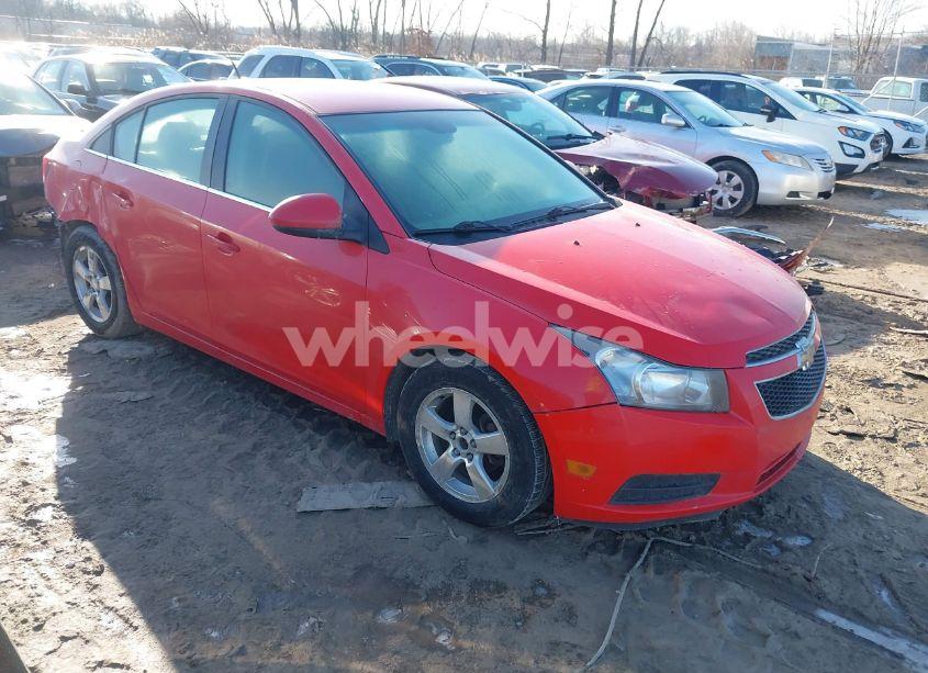 2014 Chevrolet Cruze 1LT AUTO (VIN 1G1PC5SBXE7285167) main photo