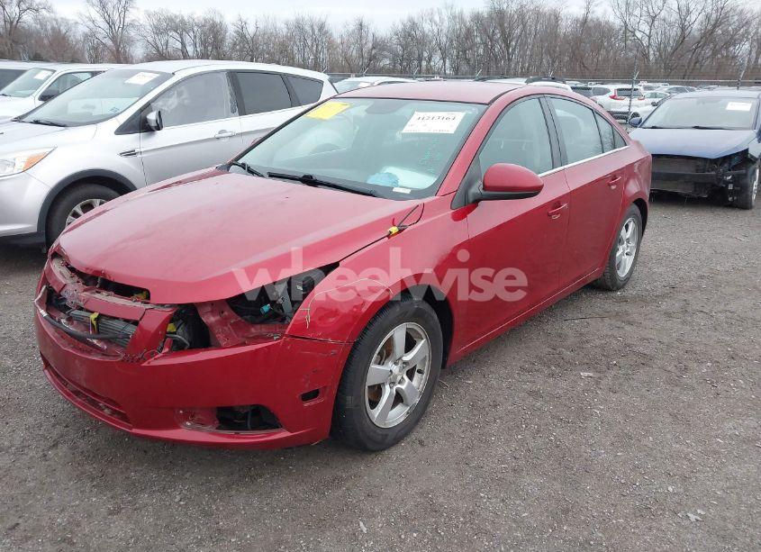 Photo 2 of 2014 Chevrolet Cruze 1LT AUTO (VIN 1G1PC5SBXE7286254)