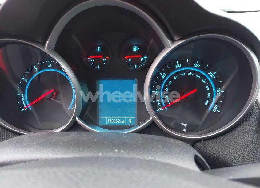 Photo 7 of 2014 Chevrolet Cruze 1LT AUTO (VIN 1G1PC5SBXE7286254)