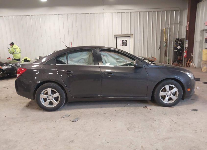 Photo 13 of 2014 Chevrolet Cruze 1LT AUTO (VIN 1G1PC5SBXE7289879)