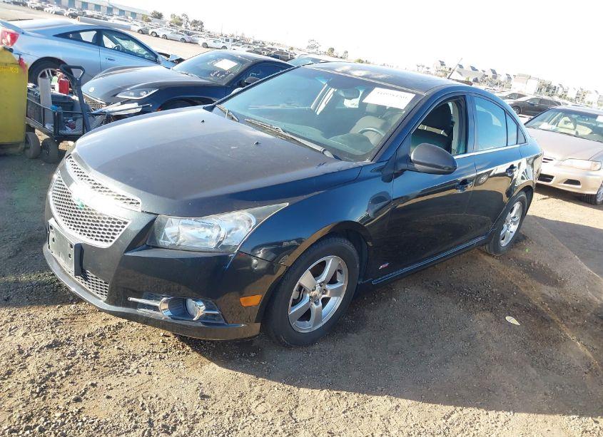 Photo 2 of 2014 Chevrolet Cruze 1LT AUTO (VIN 1G1PC5SBXE7306289)