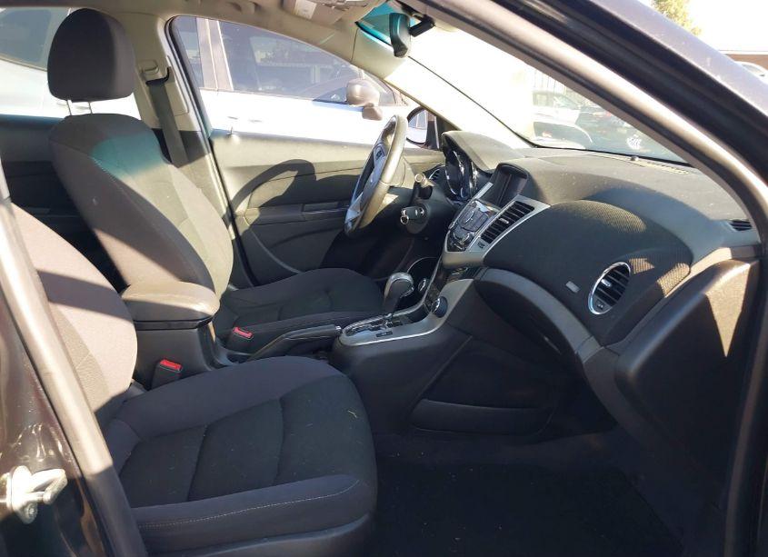 Photo 5 of 2014 Chevrolet Cruze 1LT AUTO (VIN 1G1PC5SBXE7306289)