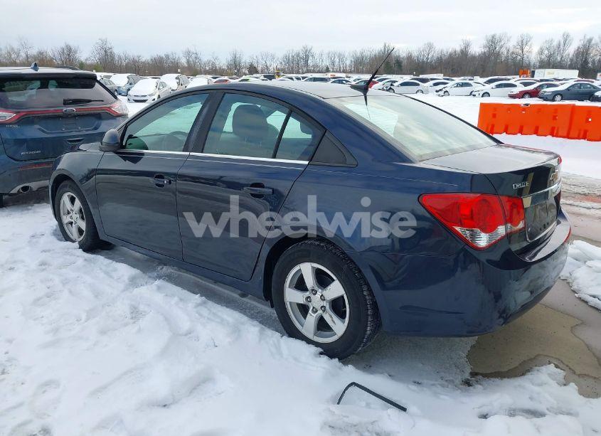 Photo 3 of 2014 Chevrolet Cruze 1LT AUTO (VIN 1G1PC5SBXE7319687)