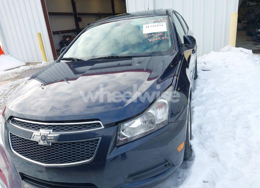 Photo 6 of 2014 Chevrolet Cruze 1LT AUTO (VIN 1G1PC5SBXE7319687)