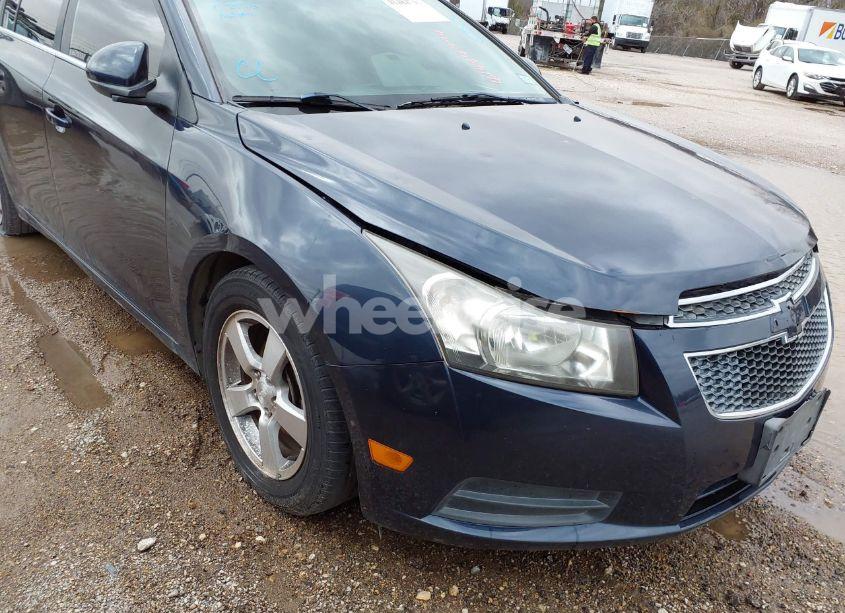 2014 Chevrolet Cruze 1LT AUTO (VIN 1G1PC5SBXE7335727) main photo