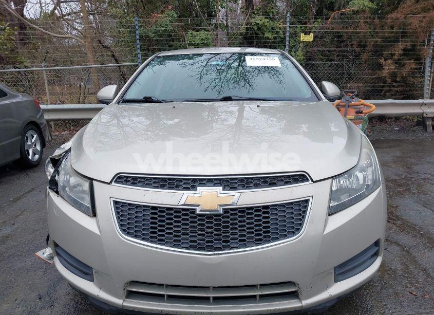 Photo 12 of 2014 Chevrolet Cruze 1LT AUTO (VIN 1G1PC5SBXE7361745)