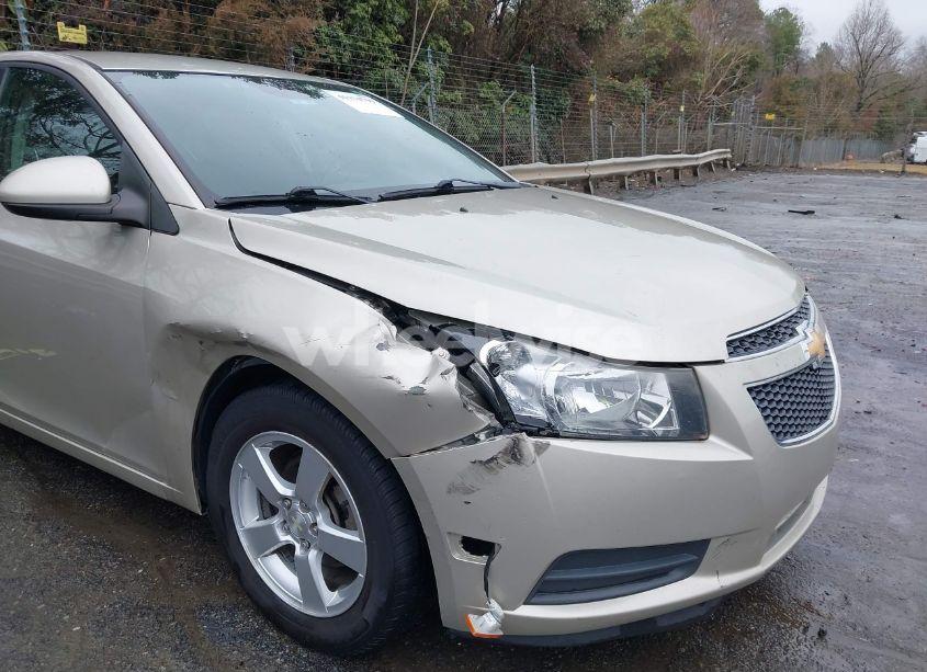 Photo 6 of 2014 Chevrolet Cruze 1LT AUTO (VIN 1G1PC5SBXE7361745)