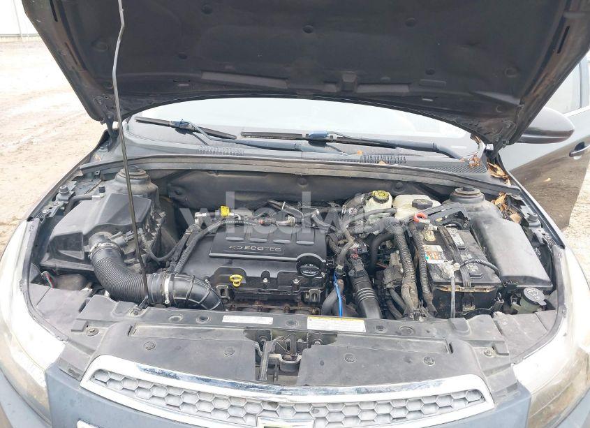 Photo 10 of 2014 Chevrolet Cruze 1LT AUTO (VIN 1G1PC5SBXE7365617)