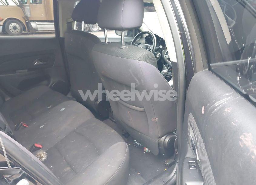 Photo 8 of 2014 Chevrolet Cruze 1LT AUTO (VIN 1G1PC5SBXE7365617)