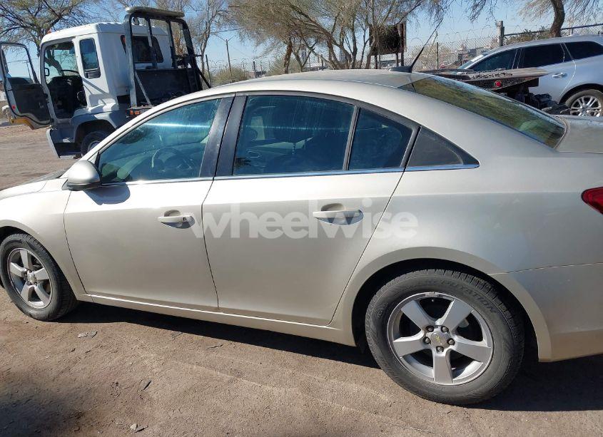 Photo 14 of 2014 Chevrolet Cruze 1LT AUTO (VIN 1G1PC5SBXE7370378)