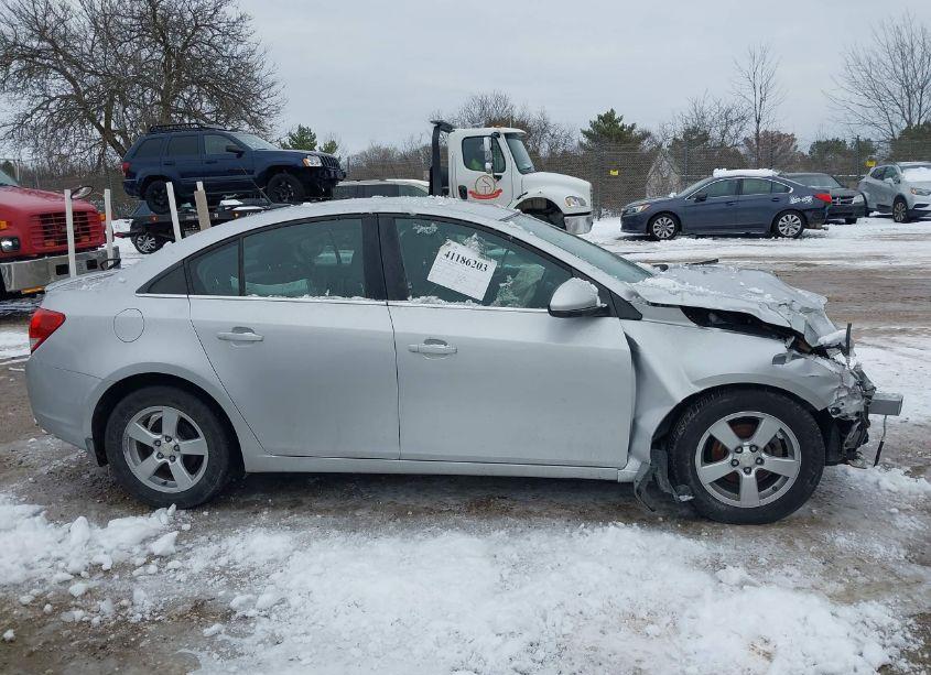 Photo 13 of 2014 Chevrolet Cruze 1LT AUTO (VIN 1G1PC5SBXE7410443)