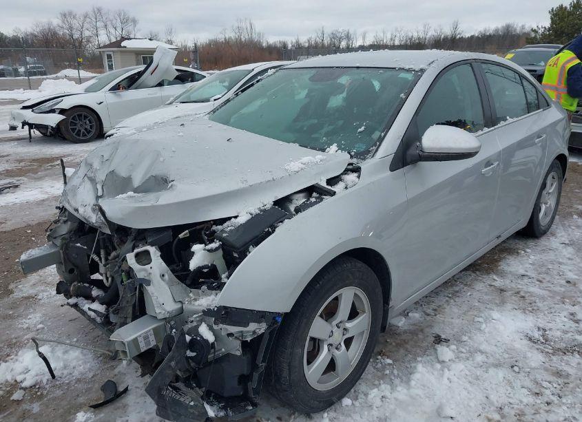 Photo 2 of 2014 Chevrolet Cruze 1LT AUTO (VIN 1G1PC5SBXE7410443)