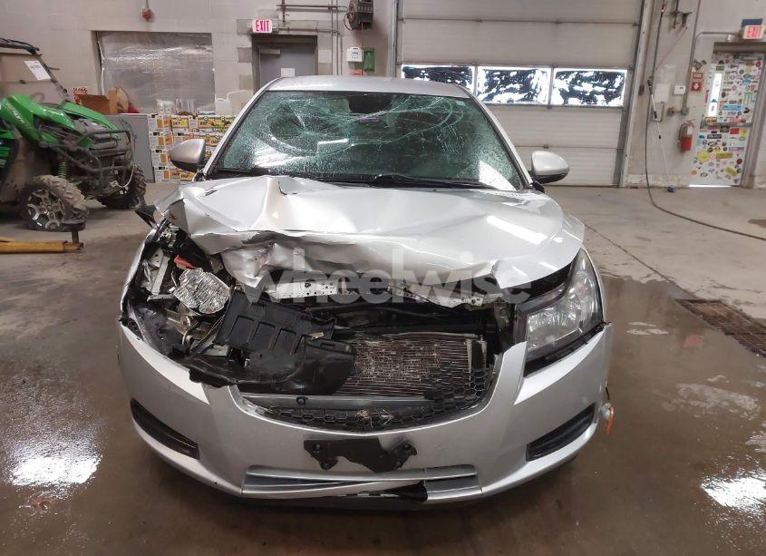 Photo 12 of 2014 Chevrolet Cruze 1LT AUTO (VIN 1G1PC5SBXE7423869)
