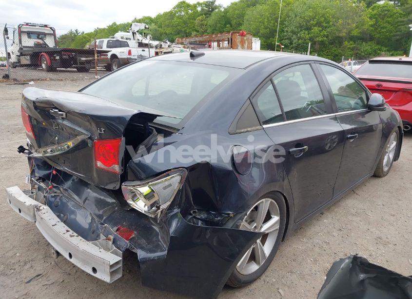 Photo 4 of 2014 Chevrolet Cruze 1LT AUTO (VIN 1G1PC5SBXE7433740)