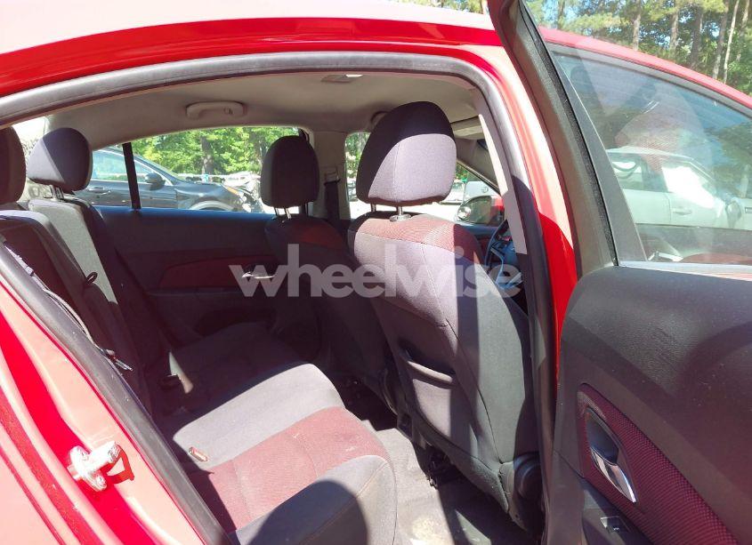 Photo 8 of 2014 Chevrolet Cruze 1LT AUTO (VIN 1G1PC5SBXE7433804)