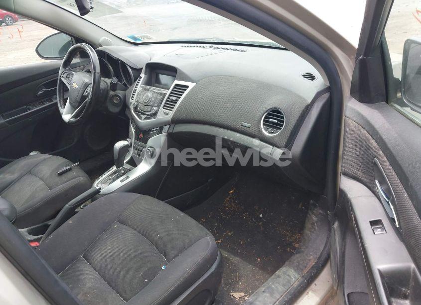 Photo 5 of 2014 Chevrolet Cruze 1LT AUTO (VIN 1G1PC5SBXE7454846)