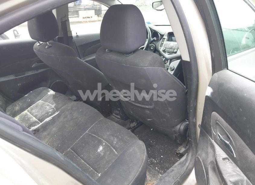 Photo 8 of 2014 Chevrolet Cruze 1LT AUTO (VIN 1G1PC5SBXE7454846)