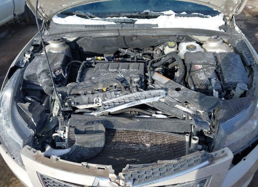 Photo 10 of 2014 Chevrolet Cruze 1LT AUTO (VIN 1G1PC5SBXE7461845)