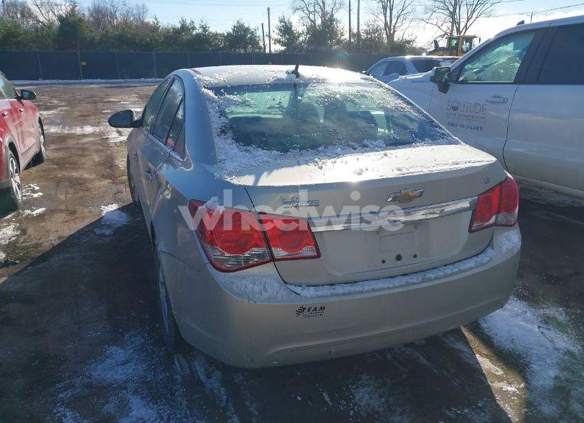 Photo 3 of 2014 Chevrolet Cruze 1LT AUTO (VIN 1G1PC5SBXE7461845)