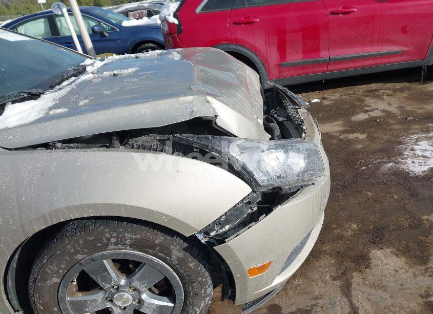 Photo 6 of 2014 Chevrolet Cruze 1LT AUTO (VIN 1G1PC5SBXE7461845)