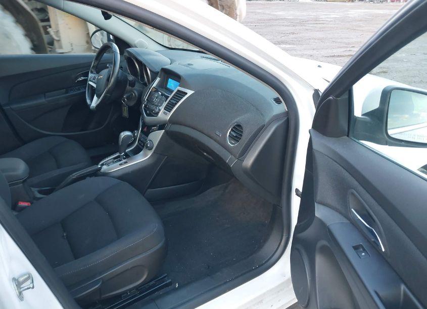 Photo 5 of 2014 Chevrolet Cruze 1LT AUTO (VIN 1G1PC5SBXE7473347)