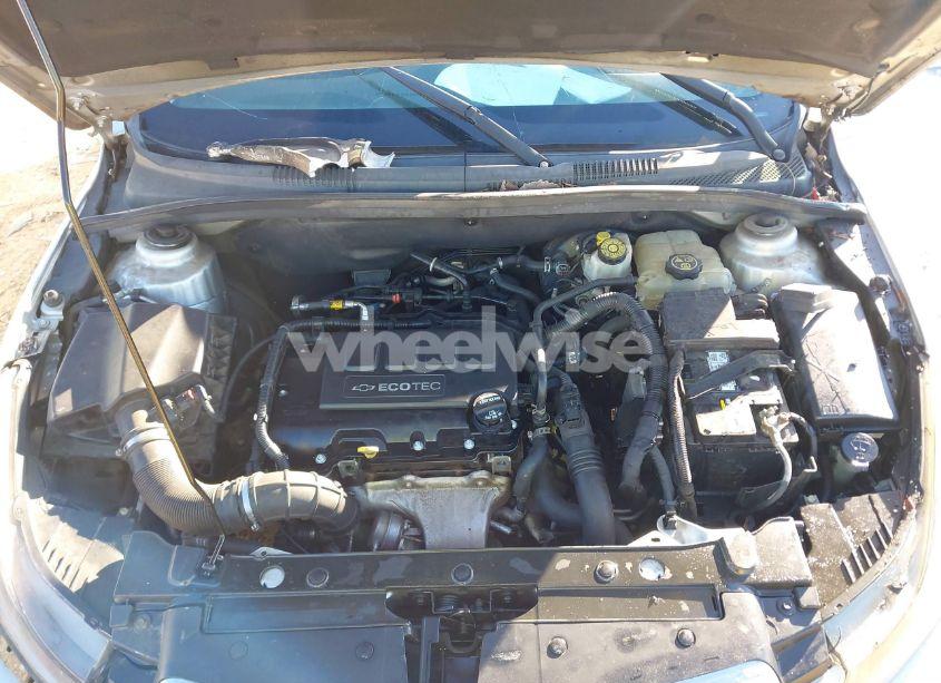 Photo 10 of 2015 Chevrolet Cruze 1LT AUTO (VIN 1G1PC5SBXF7123458)