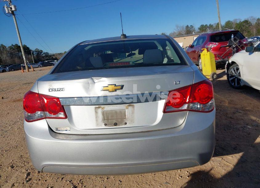 Photo 16 of 2015 Chevrolet Cruze 1LT AUTO (VIN 1G1PC5SBXF7123458)