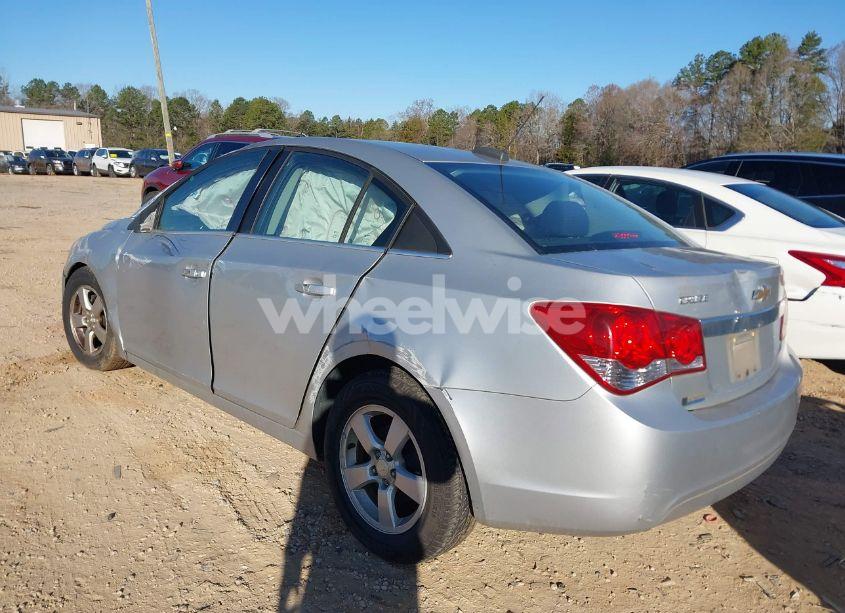 Photo 3 of 2015 Chevrolet Cruze 1LT AUTO (VIN 1G1PC5SBXF7123458)