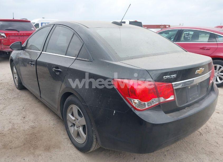 Photo 3 of 2015 Chevrolet Cruze 1LT AUTO (VIN 1G1PC5SBXF7148229)