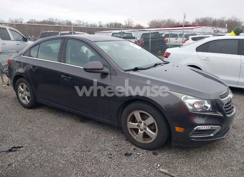 2015 Chevrolet Cruze 1LT AUTO (VIN 1G1PC5SBXF7158985) main photo