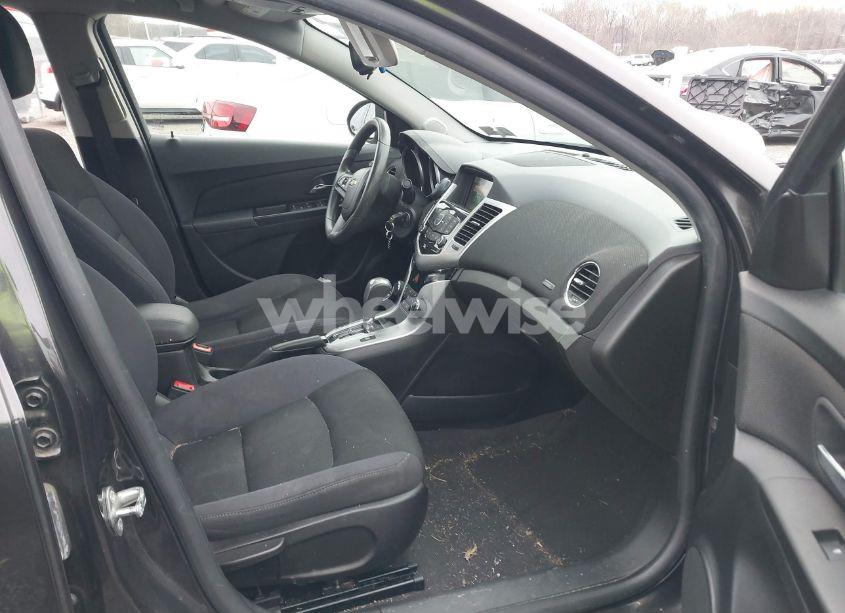 Photo 5 of 2015 Chevrolet Cruze 1LT AUTO (VIN 1G1PC5SBXF7158985)