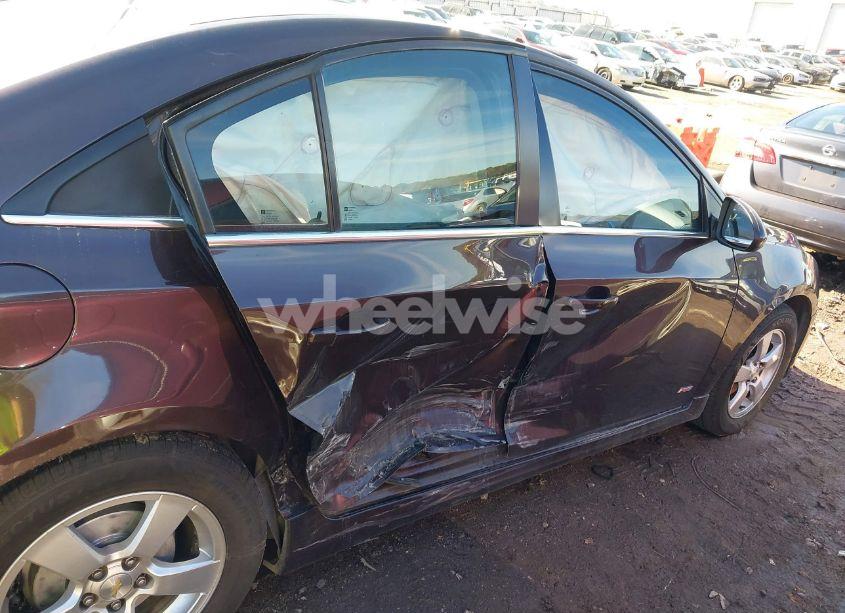 Photo 6 of 2015 Chevrolet Cruze 1LT AUTO (VIN 1G1PC5SBXF7160848)