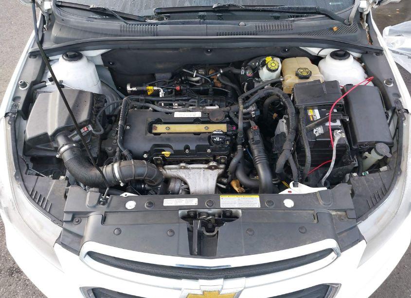 Photo 10 of 2015 Chevrolet Cruze 1LT AUTO (VIN 1G1PC5SBXF7179254)