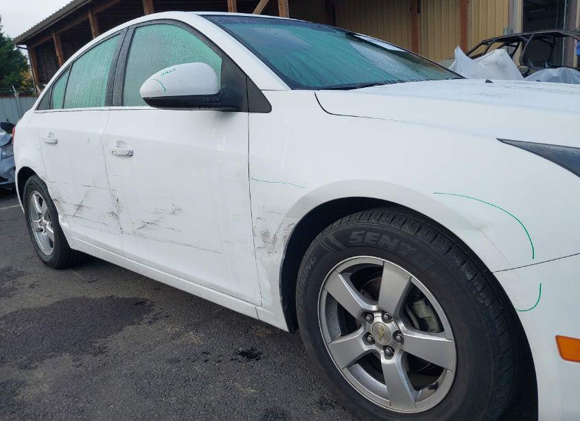 Photo 6 of 2015 Chevrolet Cruze 1LT AUTO (VIN 1G1PC5SBXF7179254)